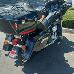 2005 Electric Glide Harley Davidson 