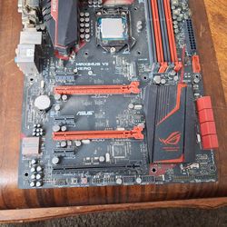 Asus maximus vii hero motherboard with processor
