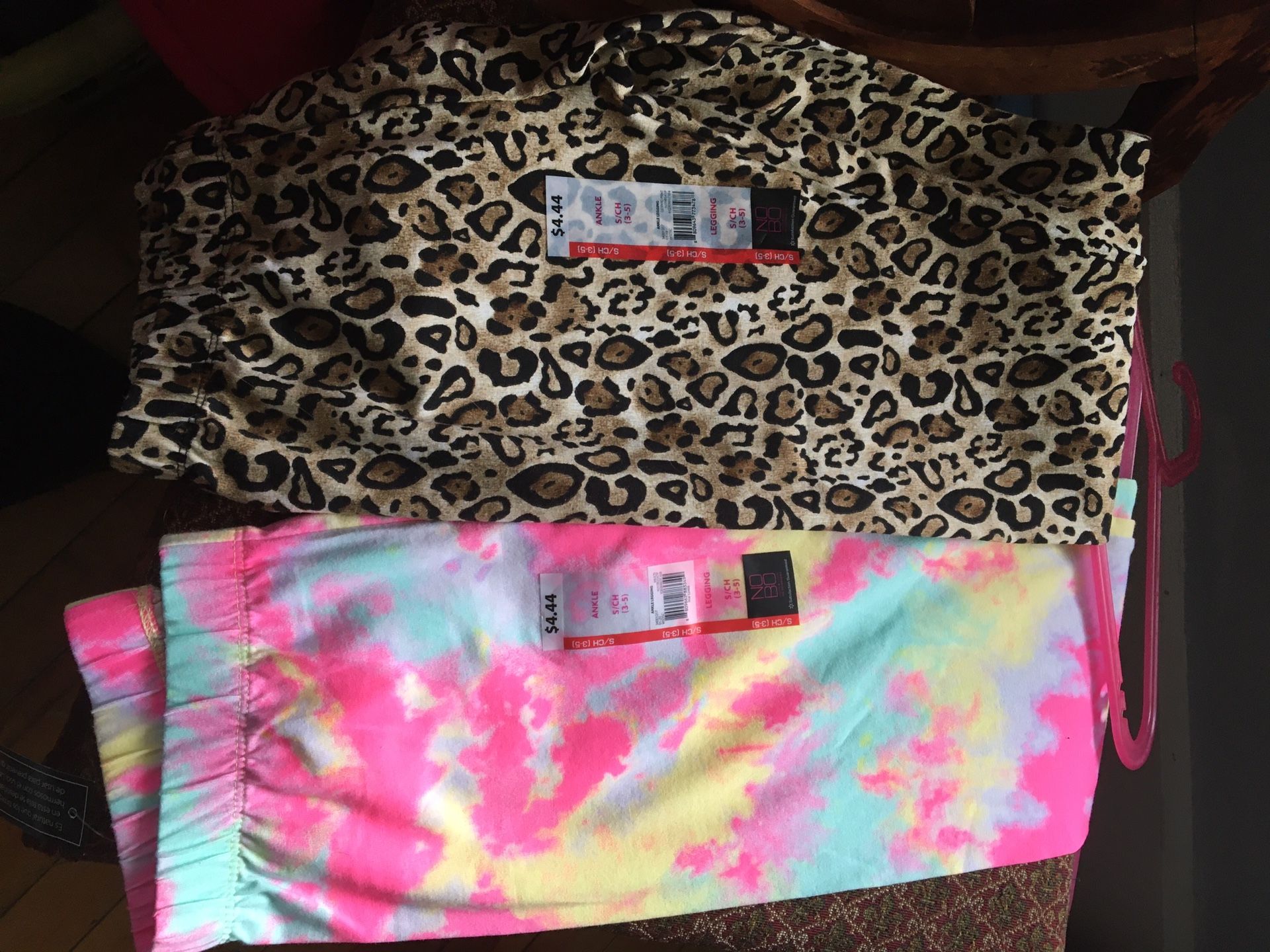 Girls size 3-5 leggings