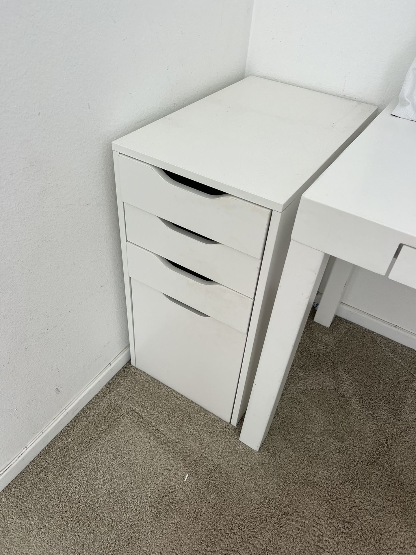 2 White File Cabinet / Drawer Combo 