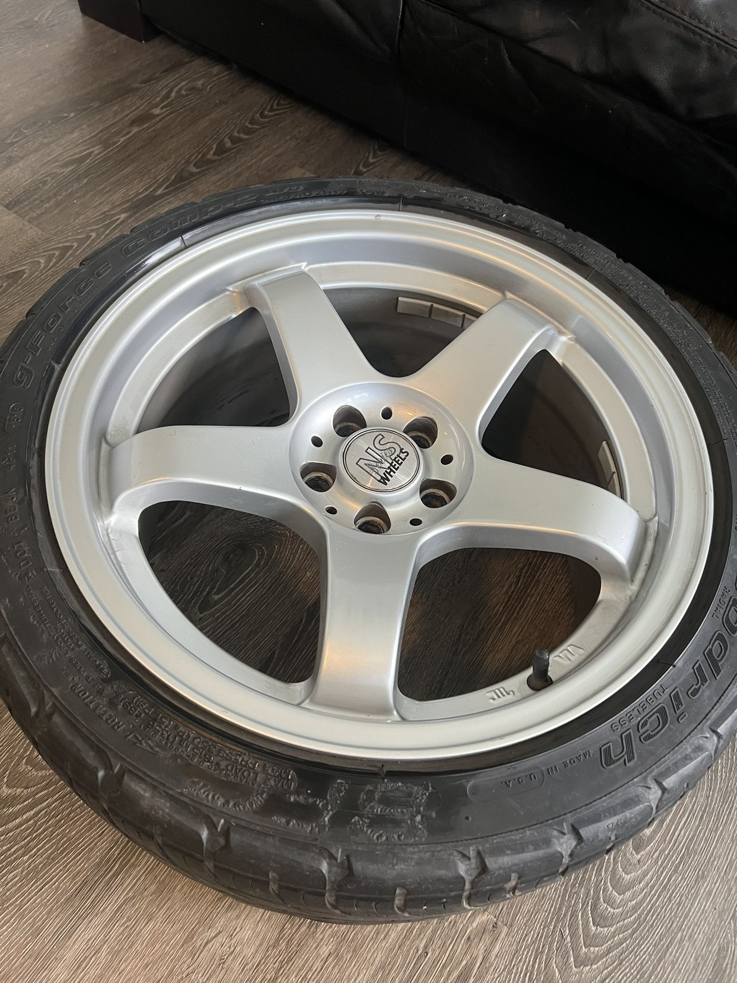 5x100 17x9 rims Mh01