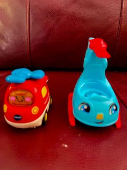 Fisher-Price Little People Animal Rescue Helicopter Blue with Red Rotors/ vtech go go smart wheels helicopter