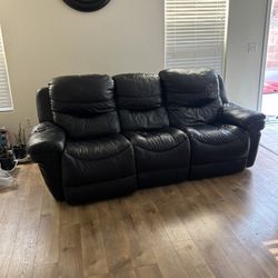Black Leather Reclining Sofa – 3-Seater