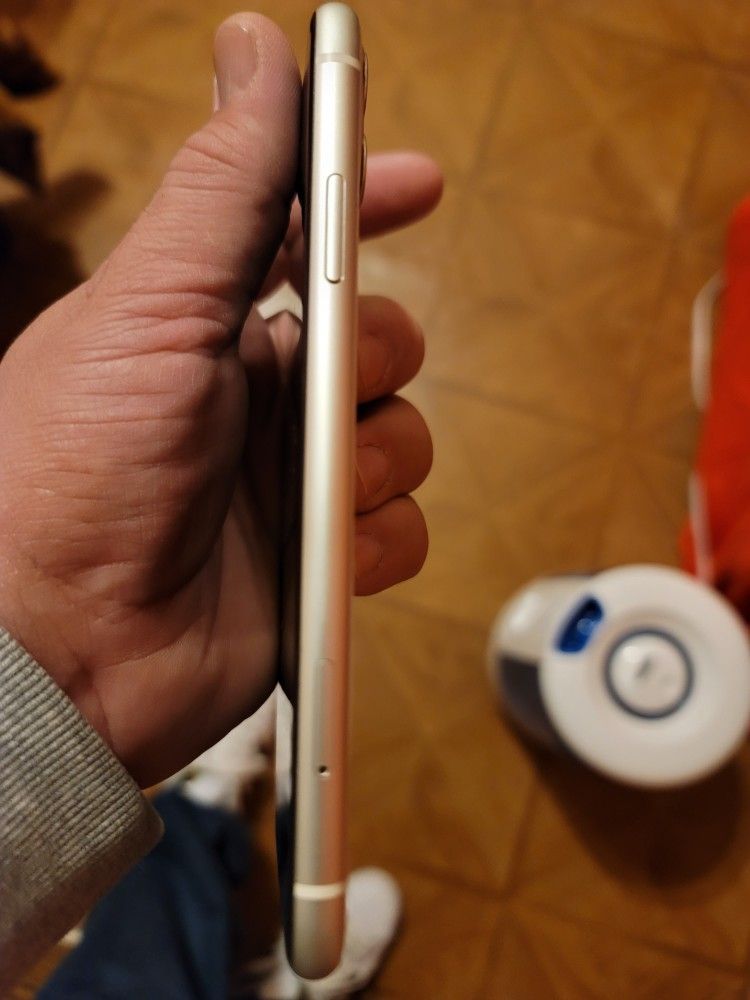 IPHONE 11 Icloud Locked for Sale in New York, NY OfferUp