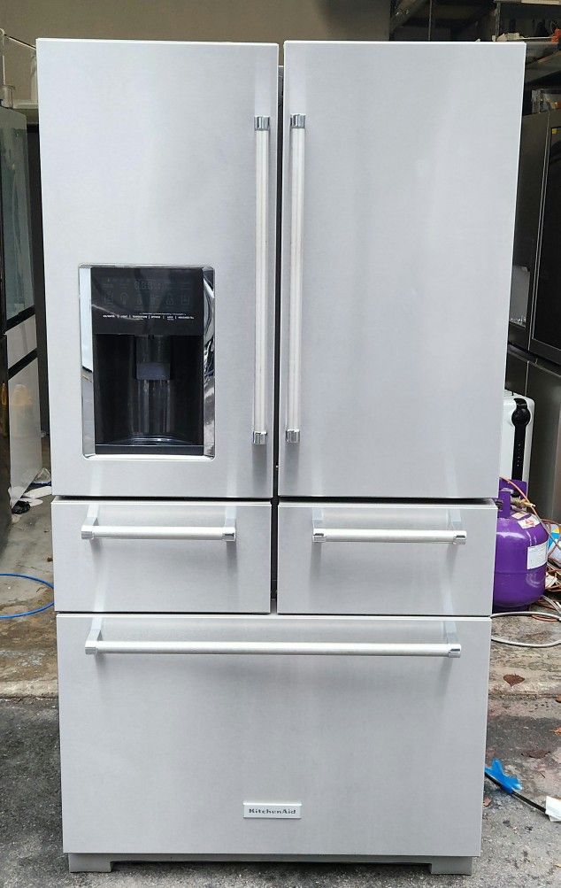 KitchenAid Refrigerator W36xD33xH69 Inches