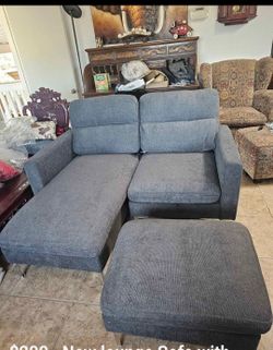 Brand new lounge Sofa with Ottoman