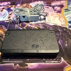 New Nintendo 3DS Super Mario Black Edition