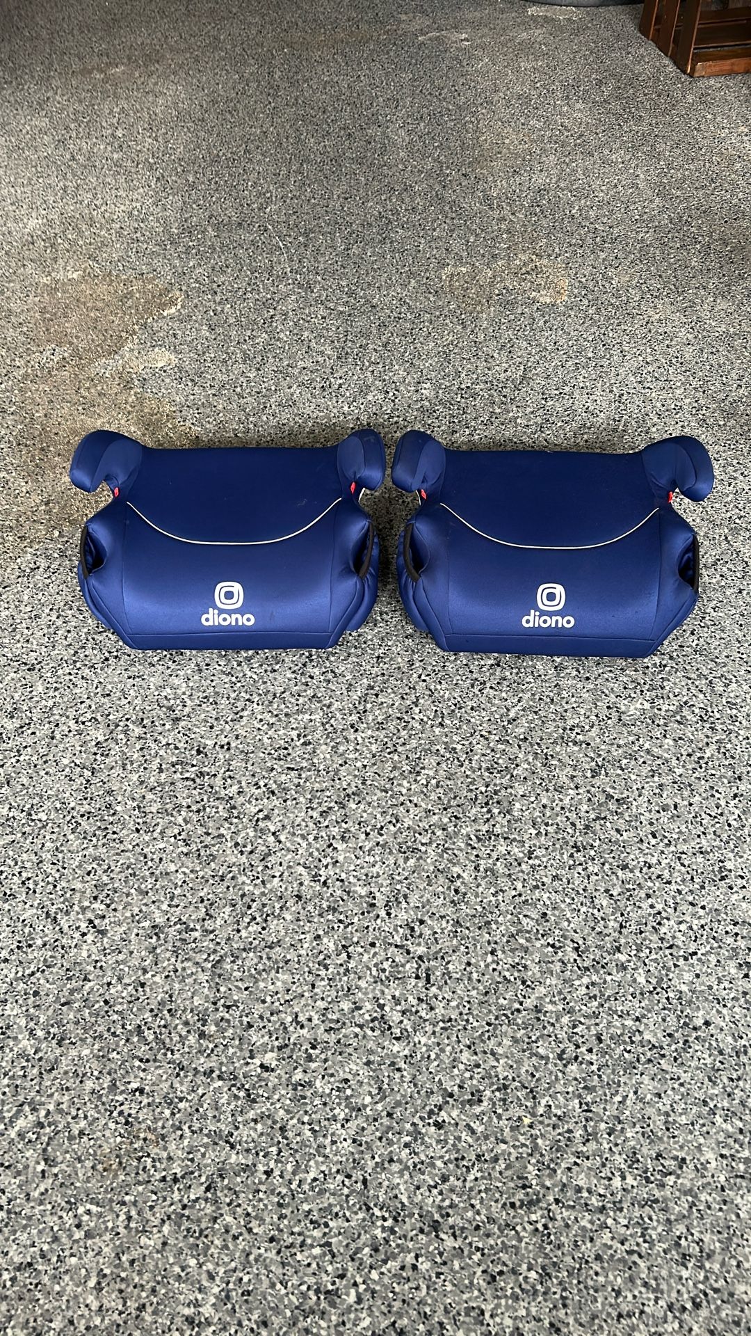 2 Diono Solana Booster Seats