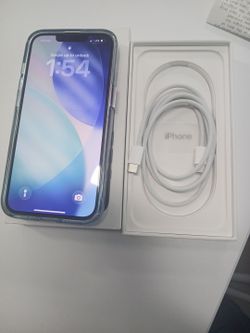 Iphone 16 e (Total wireless)