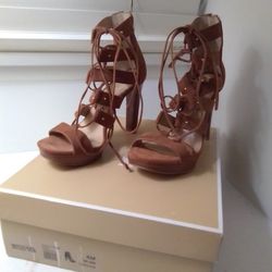 {{ Michael Kors "Sofia Platform" Style #: 40S6SFHS1S