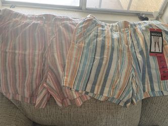 Briggs Womens Linen Shorts From Costco new! 