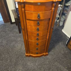 Jewlery Stand