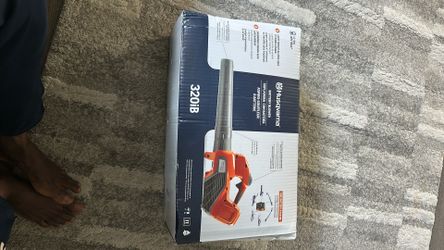 Husqcarna 320iB leaf blower 40V