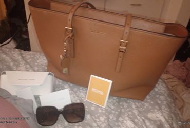 Lot of Michael Kors items for sale! 4 items Make an Offer!