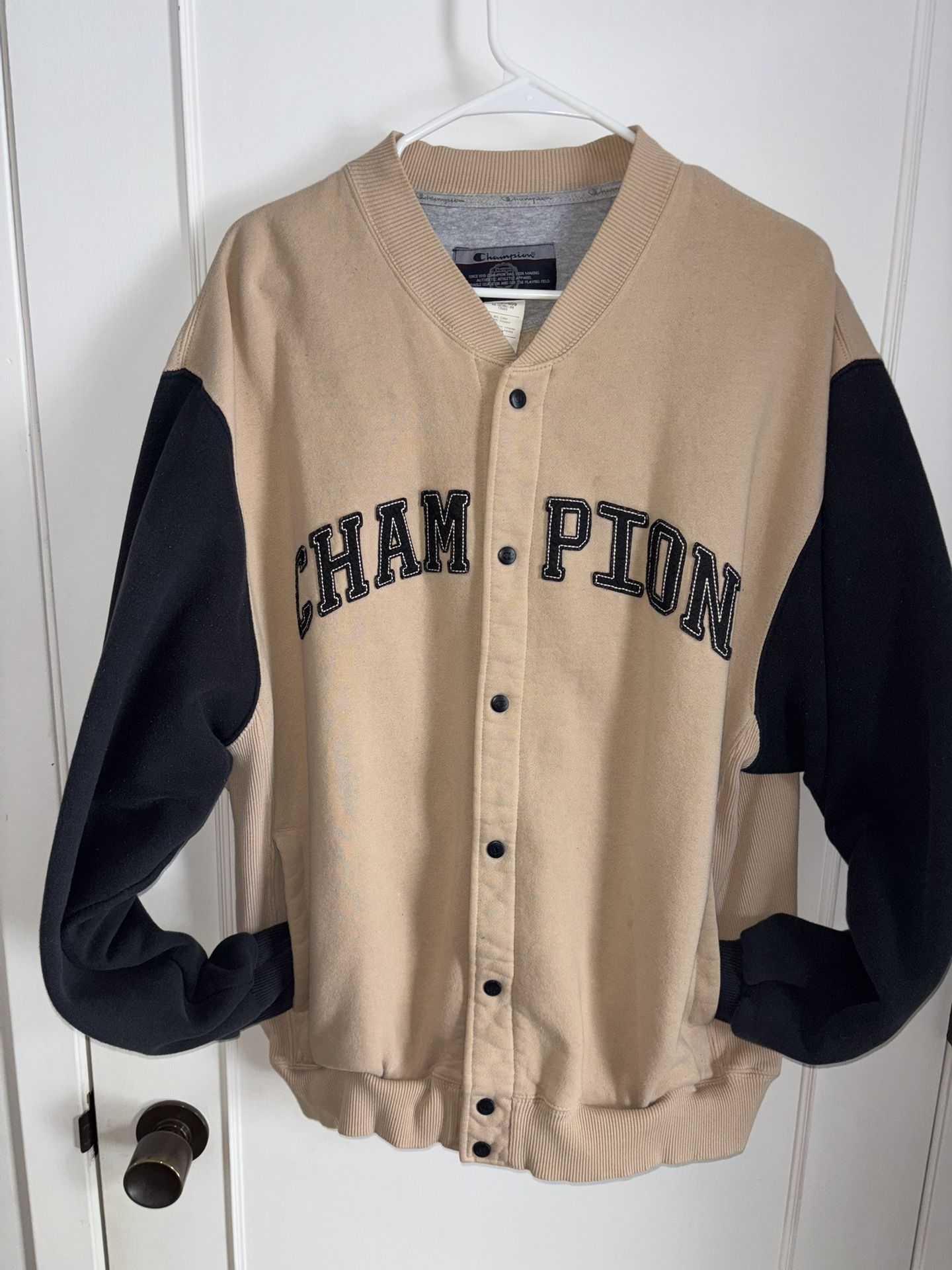 Champion Vintage Sweatshirt Jacket, Size Adult Large. Great Condition, Great Color Combination.