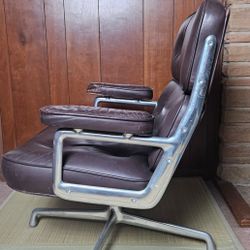 Herman Miller Time Life MCM Chair