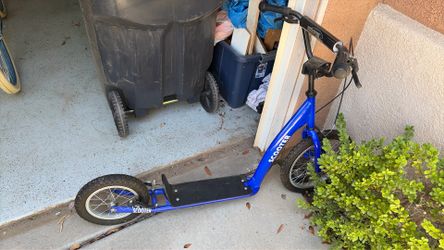 Big wheel scooter