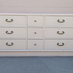 Vintage dresser