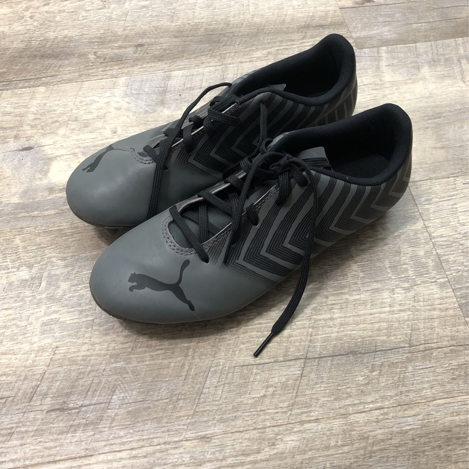 Puma Soccer Cleats Youth Kids Boys Size 6