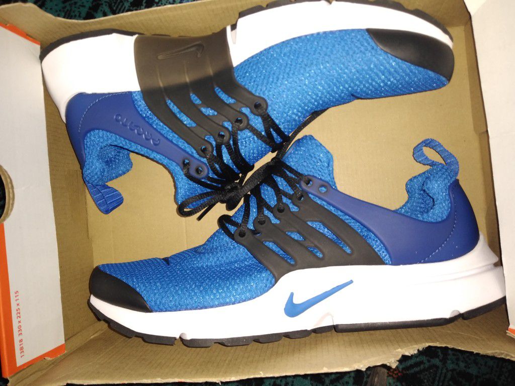 Nike Blue Prestos size 9M