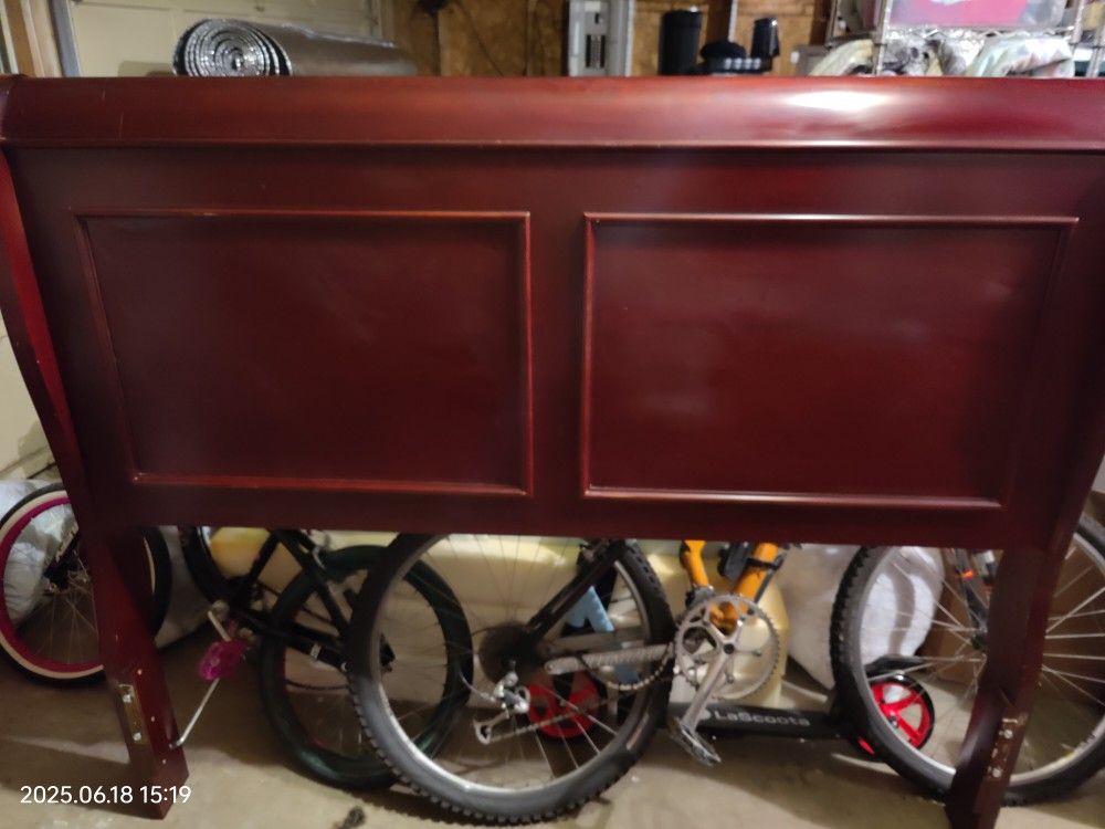 Queen Size Sleigh Bed Frame