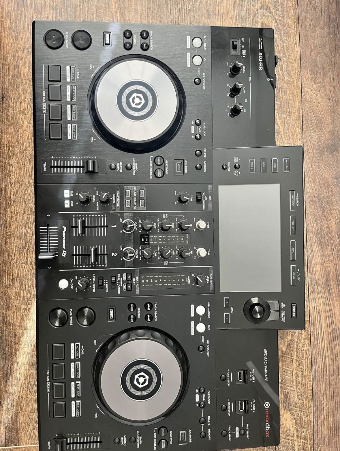 Pioneer XDJ-RR (DJ Controller/Board)