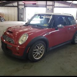 2005 Mini cooper S PART OUT