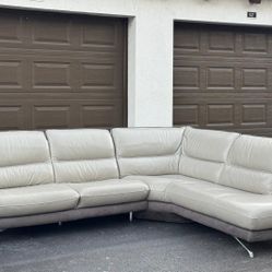 🛋️ Sofa/Couch Sectional - Gray - Leather - Delivery Available 🚛