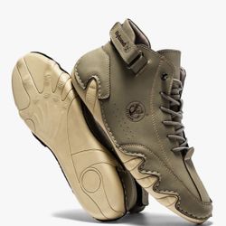 FLYLAND Men's Casual Leather Ankle Chukka Boots Slip On Lightweight Loafers size 8