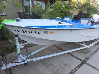 Glasspar 18 ft boat with Trailer
