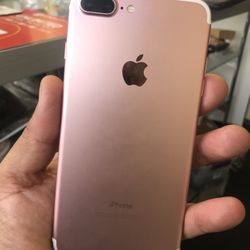 iPhone 7 Plus 32 gigs Unlocked All Carriers 