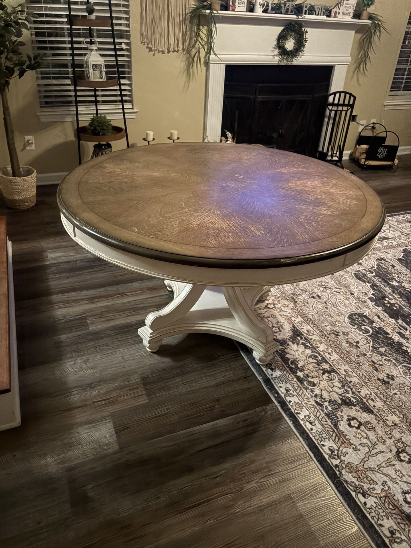 round table