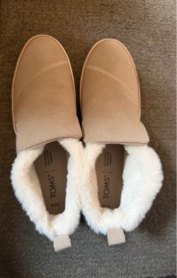 SHOES TOMS BRAND