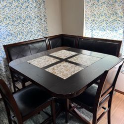 Dining Table And Chairs 