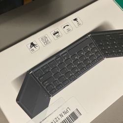 Three Folding Touchpad Keyboard 