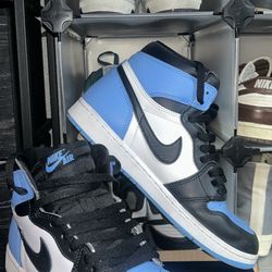 Men’s Shoes Size 8.5