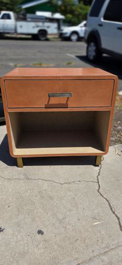 Dante Double Nightstand Aged Camel Leather