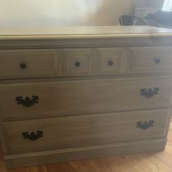 Dresser (light Wood) 