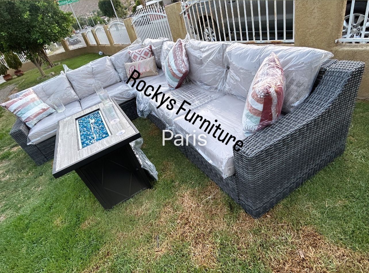Patio Set Outdoor New In the Box