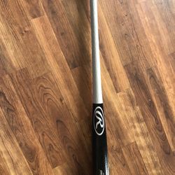 Rawlings Wood Baseball Bat 33”  Brand New. Never Used