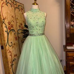 Engagement /prom Dress