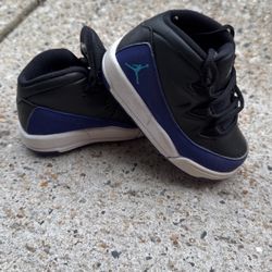 Kids Jordan Sneakers
