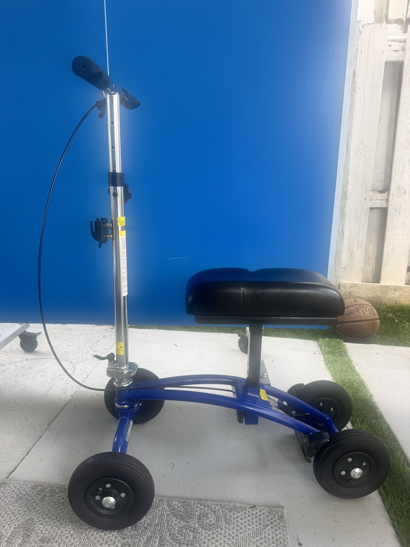 OrthoMate Knee Scooter