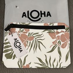 Brand New Aloha Collection Small Pouch - Ginger Dream Makawao - PICKUP IN AIEA - I DON’T DELIVER 