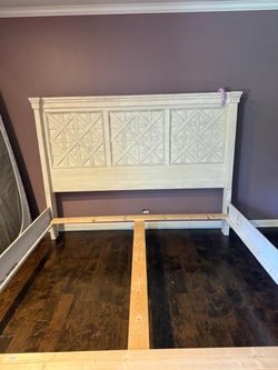 King size bed