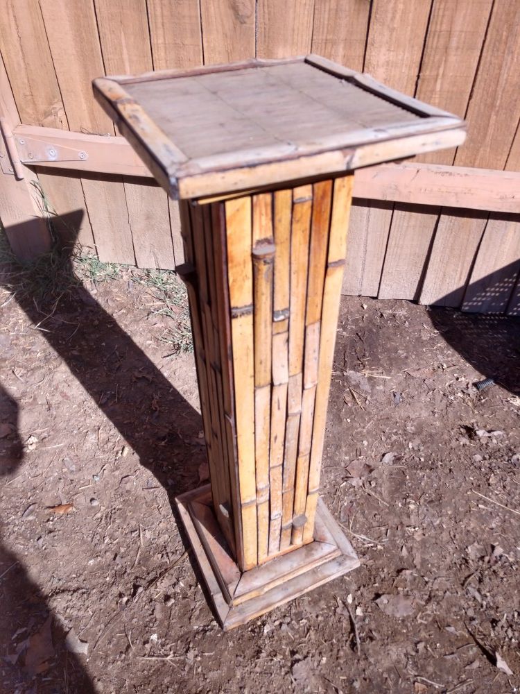 Bamboo plant stand