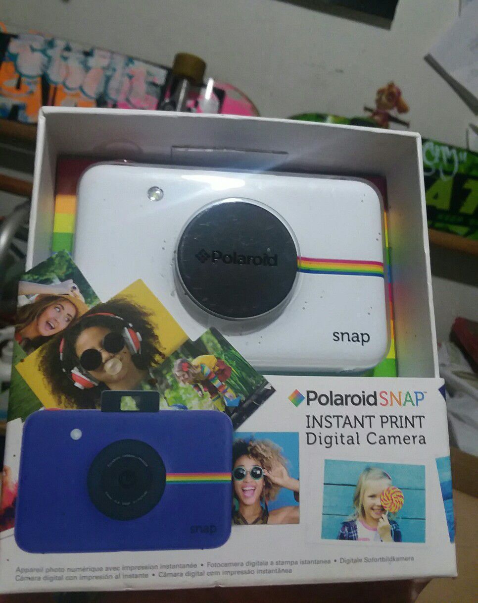 Polaroid SNAP Digital Camera