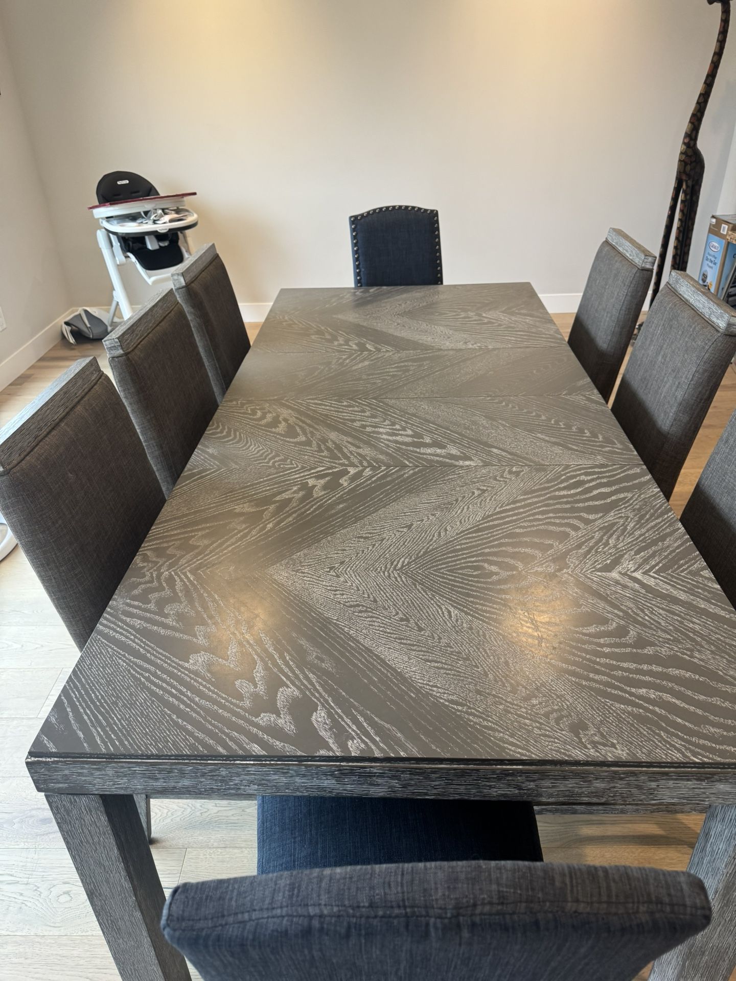 Dining Table And 8 Chairs. CASH ONLY 