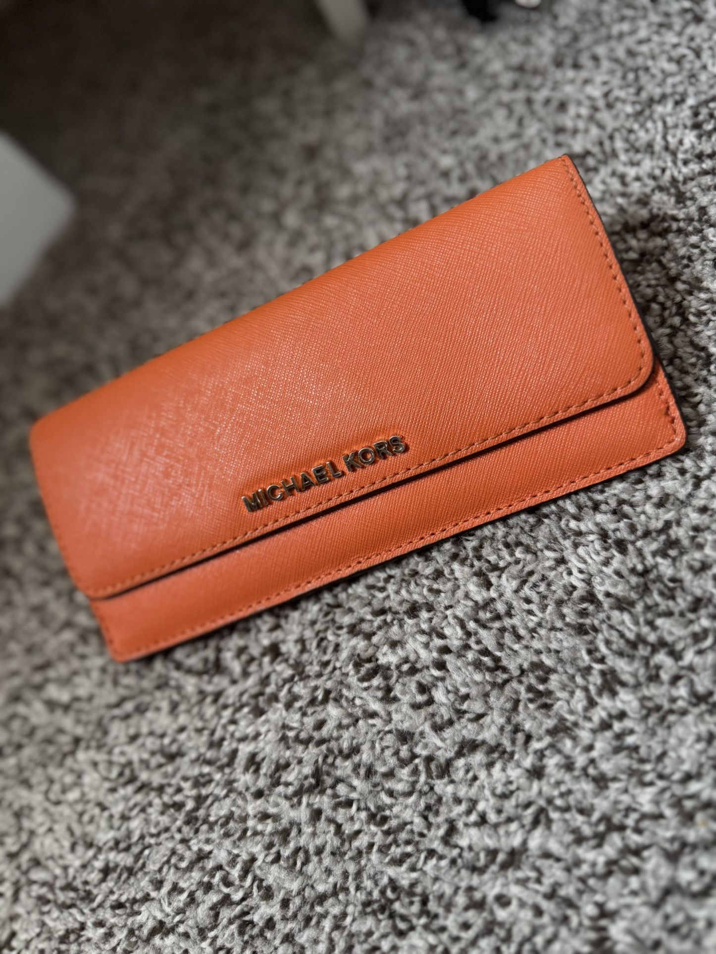 Micheal Kors Wallet