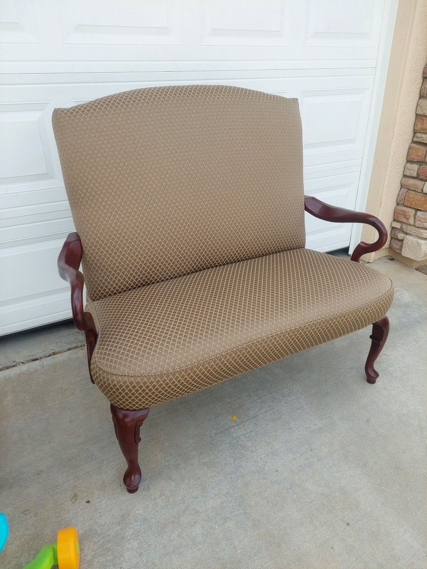 Loveseat Setee